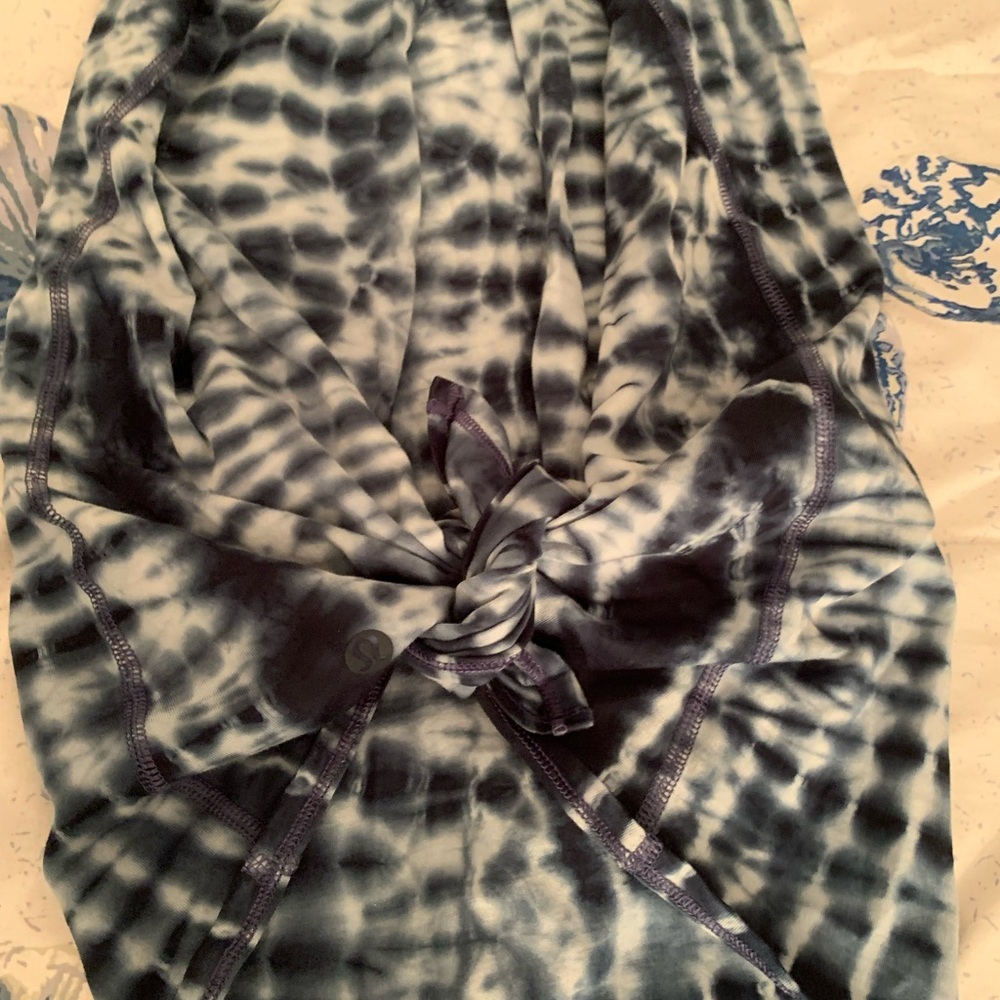 lululemon athletica All Tied Up Tank Top size 6 - Picture 10 of 11